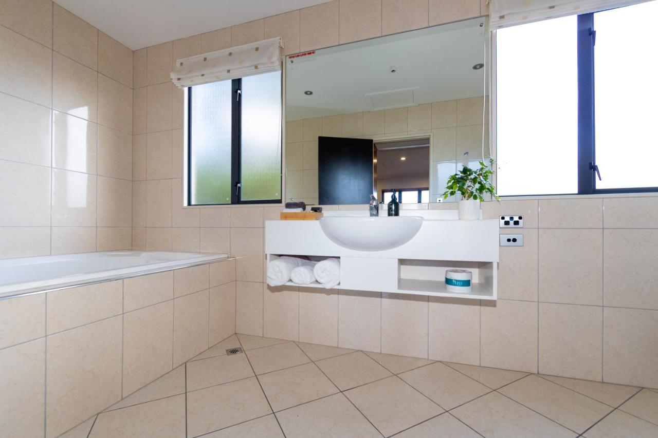 Harvest Lodge Motel Havelock North Dış mekan fotoğraf
