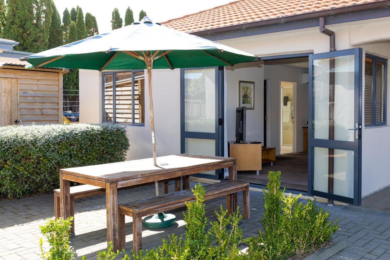 Harvest Lodge Motel Havelock North Dış mekan fotoğraf
