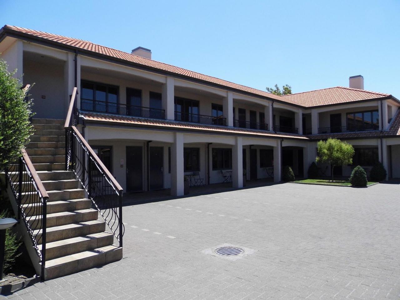 Harvest Lodge Motel Havelock North Dış mekan fotoğraf